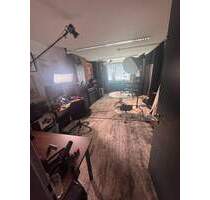 Flexible, möblierte Büroflächen im TV-Studio Frechen - inkl. Konferenzraum