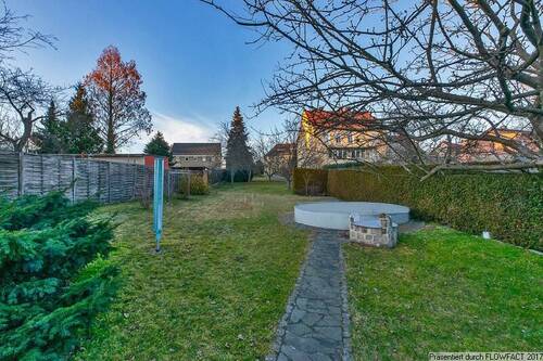 Garten mit Pool - 
