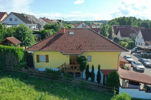 Hausansicht - 5 Zimmer Bungalow zum Kaufen in Kraichtal OT Münzesheim