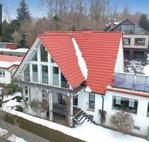 Ein Haus - alle Freiheiten: Modernisiertes Wohndomizil für Familien oder Mehrgenerationen - Marktleugast