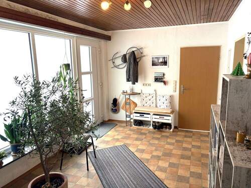 Diele separater Eingang Einliegerwohnung - 