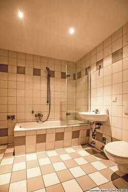 Bad - Etagenwohnung mit 71,00 m&sup2; in Pulsnitz zum Kaufen