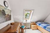 Zimmer 4 im Dachgeschoss - 