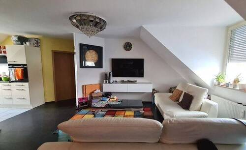 W8: Wohn-/Esszimmer mit Küche - 