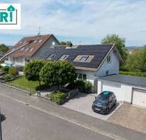 Wohnen mit Urlaubsfeeling - großzügiges Zuhause mit Einliegerwohnung und Schwimmteich - Weimar / Roth