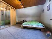 Schlafzimmer 1 OG - 