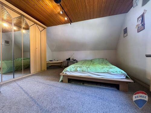 Schlafzimmer 1 OG - 