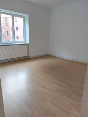 Wohnzimmer - Etagenwohnung mit 87,00 m² in Magdeburg zur Miete