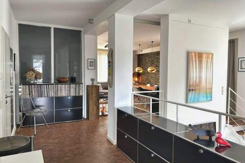 Flur Richtung Esszimmer - 