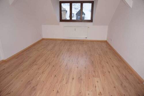 Wohnzimmer - Etagenwohnung mit 58,00 m&sup2; in Chemnitz zur Miete