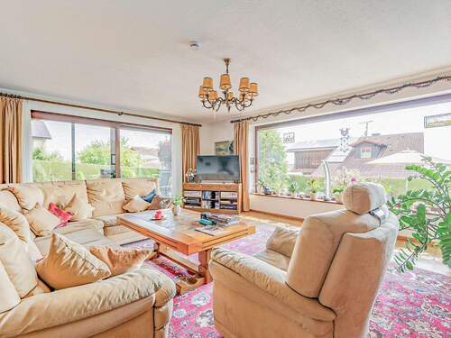 Wohnzimmer - Einfamilienhaus mit 330,00 m&sup2; in Greifenberg / Pflaumdorf zum Kaufen