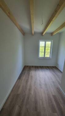 Kinderzimmer 1 - Etagenwohnung mit 118,40 m&sup2; in Radeberg zur Miete