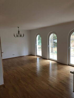 Bild 2 - 4 Zimmer Einfamilienhaus zum Kaufen in Zühlsdorf