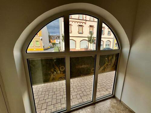 Haupteingang Gewerbe - Gewerbeobjekt (Büro, Produktion, Verkauf) in Konz