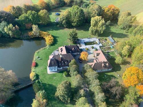 Gesamtansicht - Das Haus am See – wo Wohnen und Ferien eins werden.