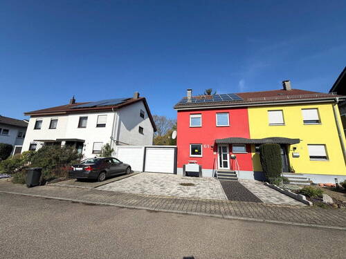 Aussenansicht - 4 Zimmer Einfamilienhaus zum Kaufen in Bretten