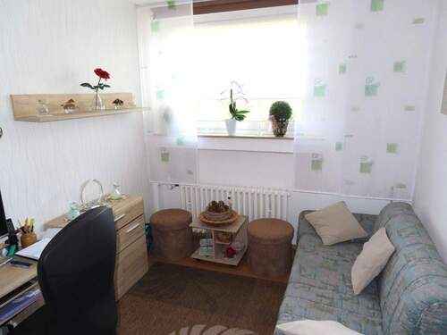 Kinder-o. Arbeitszimmer - 