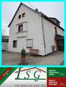 Haus - Traumhaftes MFH mit 3WE, 4 Garagen, Garten und Balkon