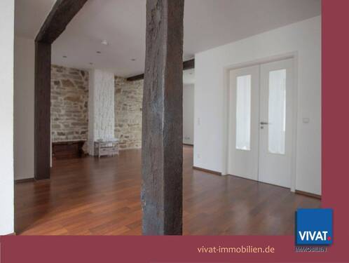 Bild 1 - Erdgeschoss-Wohnung (3ZKB) mit Loft-Charakter. City-Lage in zweiter Reihe. EBK, Stellplatz.