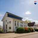 REMAX Immobilien DeLux Einfamilienhau Frontansicht Neunkirchen Mark Borowicz - 