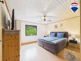 RE/MAX Immobilien DeLux Haus in Saarhölzbach zu verkaufen - 