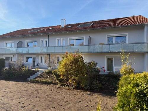 Wohnanlage von hinten - 2 Zimmer Etagenwohnung zur Miete in Germering