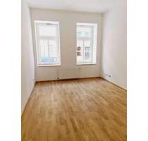 Terrasse - Stellplatz mgl. - Wanne u. Dusche - Parkett - Frei ab 1.4.26 - Chemnitz Yorckgebiet