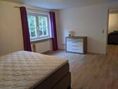Schlafzimmer1 - 