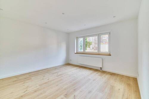 Bild 2 - 3 Zimmer Etagenwohnung zum Kaufen in Ludwigshafen