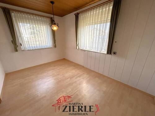10- Zimmer EG - 