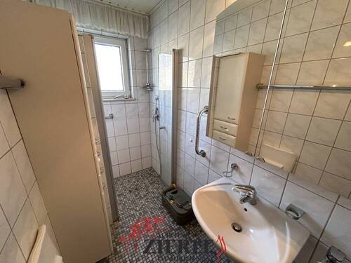 11- Badezimmer EG - 