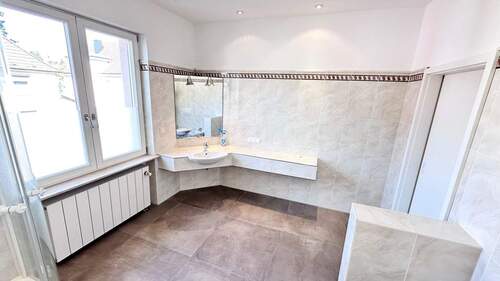 Bad 1.OG, Ansicht 4 - 