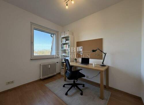 Arbeitszimmer - Etagenwohnung mit 70,00 m&sup2; in Quickborn zum Kaufen