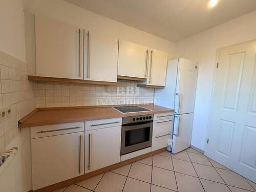 Helle Einbauküche - 