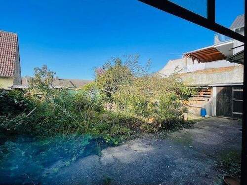 3 - 5 Zimmer Einfamilienhaus in Oberhausen-Rheinhausen