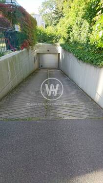Tiefgarageneinfahrt Hofseite - 