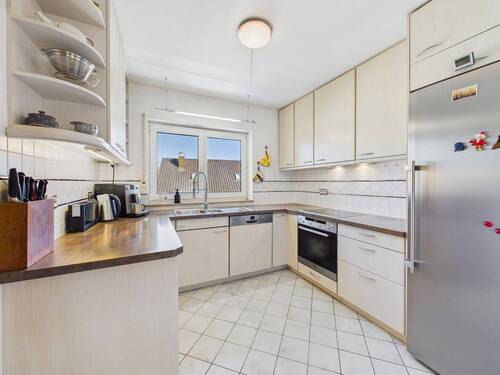 EG Küche - Doppelhaushälfte mit 125,00 m&sup2; in Bretzfeld zum Kaufen