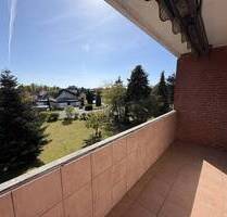 Licht, Lage, Balkon - charmante 3-Zimmer-Wohnung - Adendorf