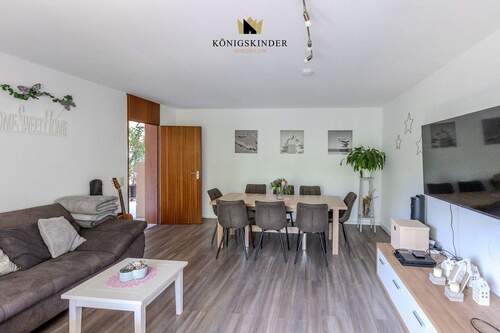 Wohn-Esszimmer - Etagenwohnung mit 103,00 m² in Pfullingen zum Kaufen