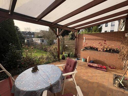 überdachte Terrasse - 