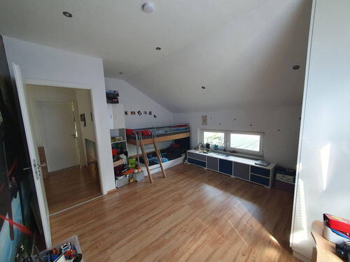 Kinderzimmer 1 DG - 