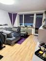 Wohnbereich mit Zugang Südwestbalkon ähnlich - Provisionsfrei! Freiwerdende und gepflegte 4-Zimmer-Wohnung mit schönem Südwestbalkon und ca. 100 qm in Nürnberg Katzwang