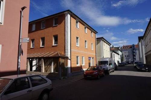 Ansicht SU¨DWEST Straße - 1 Zimmer Mehrfamilienhaus, Wohnhaus in Rosenheim