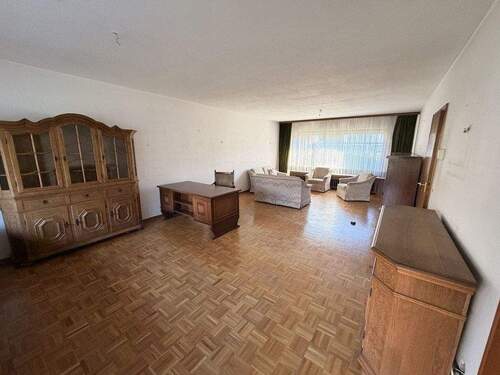 Wohnbereich 2 - Reihenmittelhaus mit 130,00 m&sup2; in Meerbusch zum Kaufen