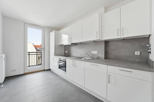 Küche - Moderne 4-Zimmer-Wohnung im Herzen von Spandau - Nähe Altstadt & Havel