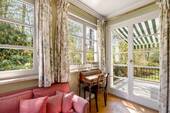 Wintergarten - Einfamilienhaus mit 226,00 m&sup2; in München zum Kaufen