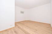 Büro/Ankleide/Sauna-Möglichkeit - 