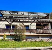 TRADITIONELL: FREISTEHENDES HAUS IN HERRLICHER AUSSICHTSLAGE! - Heiligkreuzsteinach