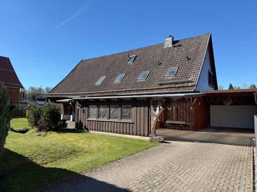 IMG_0862 - 9 Zimmer Mehrfamilienhaus, Wohnhaus in Königshütte