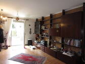 Wohnzimmer - Besichtigung - 5 Zimmer RH -Renovierungsbedarf,incls. Einliegerwohnung, mini Garten Terrasse, Parkplatz